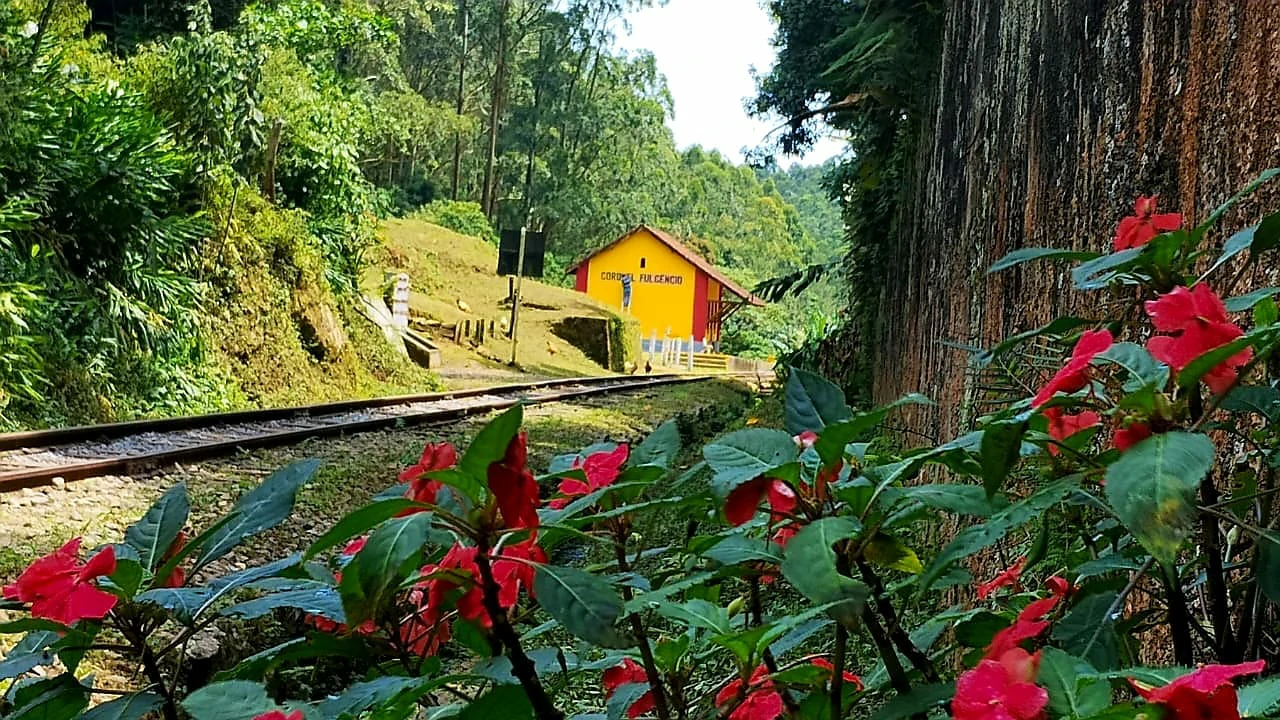 TremSerraDaMantiqueira