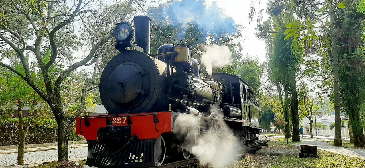 TremSerraDaMantiqueira3